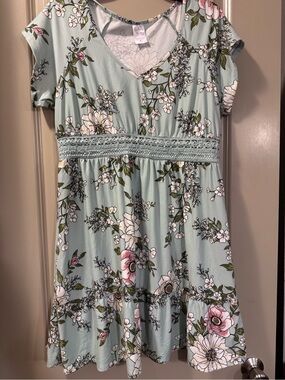 No Boundaries Mint Floral V‑Neck Smocked Mini Dress